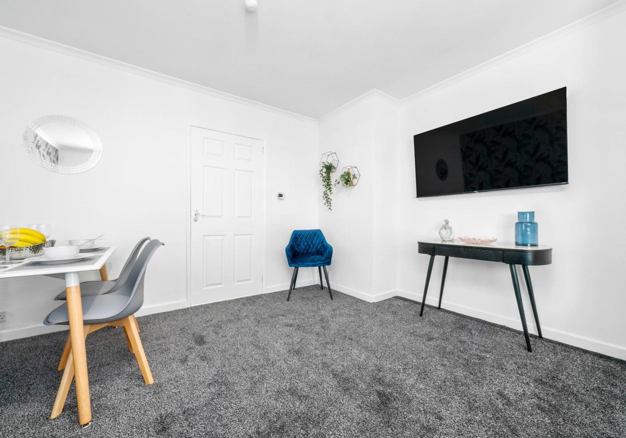 West End House By Klass Living Bellshill Dış mekan fotoğraf