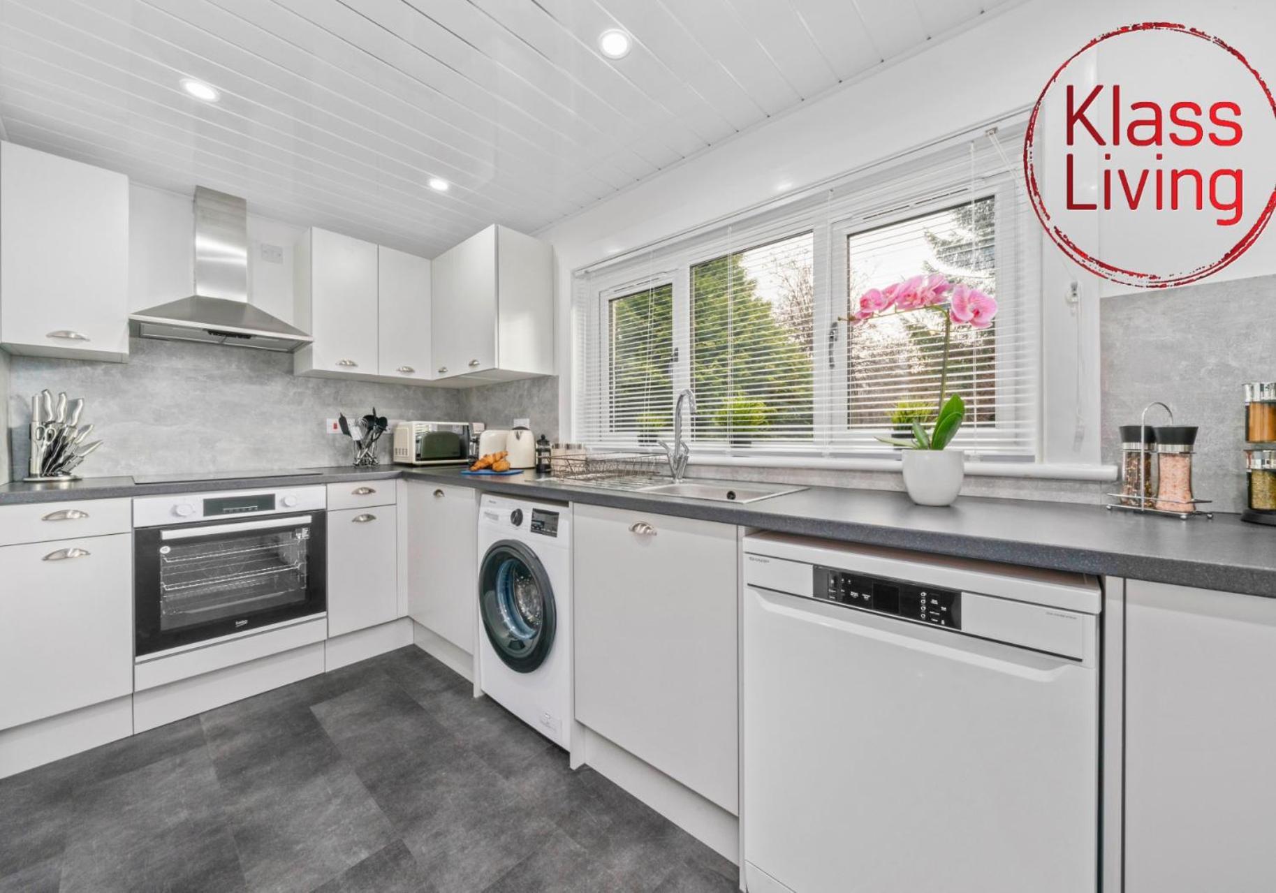 West End House By Klass Living Bellshill Dış mekan fotoğraf